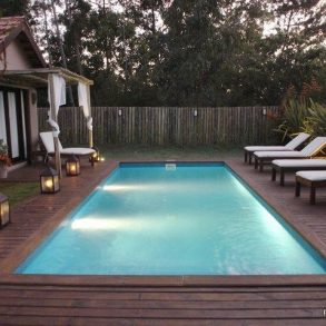 Uy015  Casa en La Barra 3 cuartos pileta climatizada