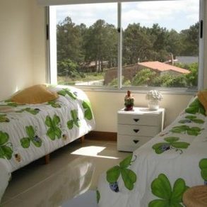 uy 043 Apartamento parada 37 Mansa Frente al mar