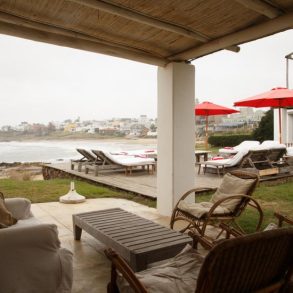 Uy 054 Casa en Punta del Este,sobre el mar