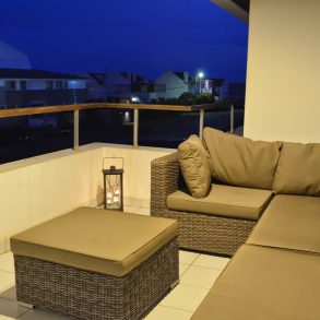 Uy 035 Alquiler apartamento a 30 mts. de la playa Montoya.