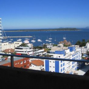 Uy 045 Apartamento en península con vista al puerto