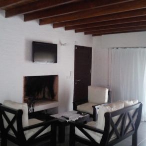 Uy 046 Casa en alquiler en Manantiales