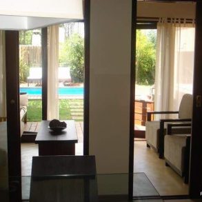 Uy 063   Casa en La Barra 3 cuartos pileta climatizada