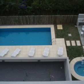 Uy  108   Monoambiente , 150 mts de Playa Brava