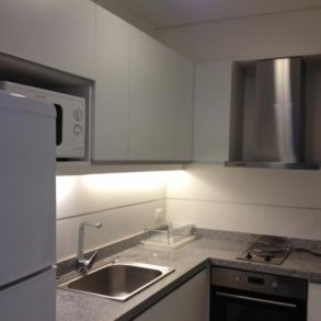 Uy 068  Apartamento en Alquiler en Playa Brava (Los Dedos)