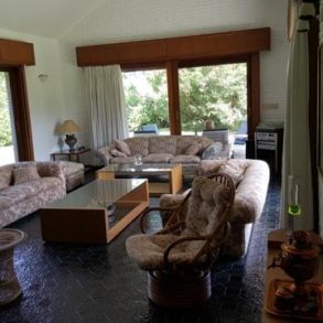 Uy  081  Importante propiedad a pasos de Playa Mansa