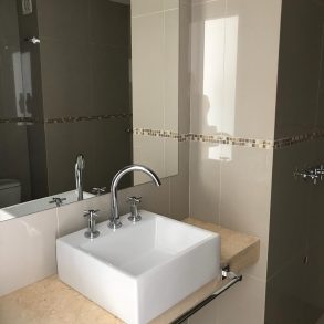 Uy  120  Apartamento a estrenar. Muy luminoso