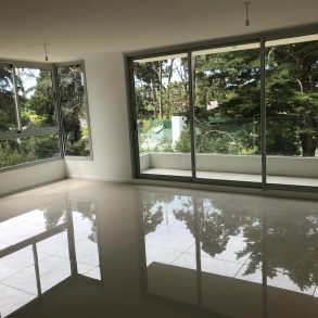 Uy  120  Apartamento a estrenar. Muy luminoso
