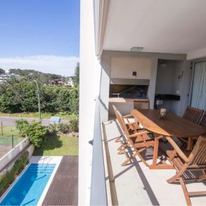 Uy  122  Exclusivo piso frente al Mar