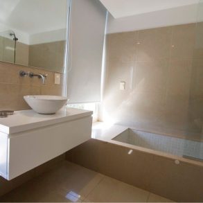 Uy  122  Exclusivo piso frente al Mar