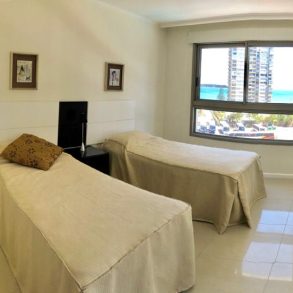 Uy 133 Apartamento sobre el mar Playa Brava