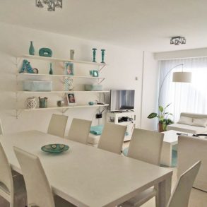 Uy 136  Apartamento En Torre Del Mar Con Terraza Exclusiva En Penthouse