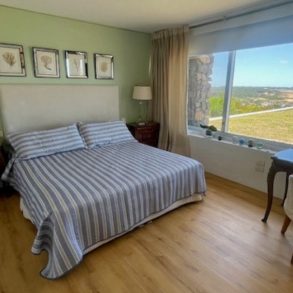 Uy 182  Venta Apartamento Duplex en Punta Ballena