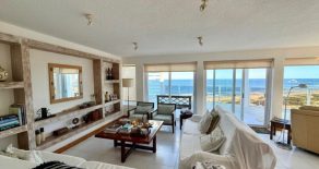Uy 193 Venta de Penthouse duplex con parrillero exclusivo en Playa Brava de Punta del Este